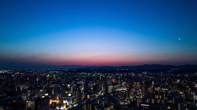 わたしたち河野電気は、現代社会においてもっとも重要なエネルギーの形である「電気」を通じて、お客様のより良い暮らしの実現や、様々な産業や社会インフラの充実と安全・安心を実現することを最大の使命と位置づけております。